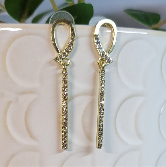 Crystal Twist Drop Earrings, S925 - Picture 5 of 6